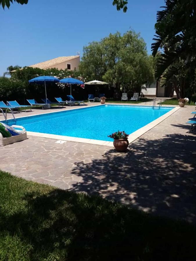 Sicily By Dreams Villa Campofelice Di Roccella Exterior photo